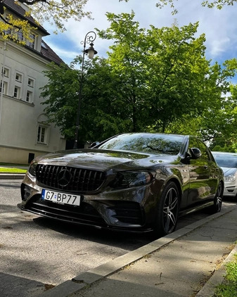 Mercedes-Benz Klasa E cena 210000 przebieg: 73000, rok produkcji 2017 z Warszawa małe 137